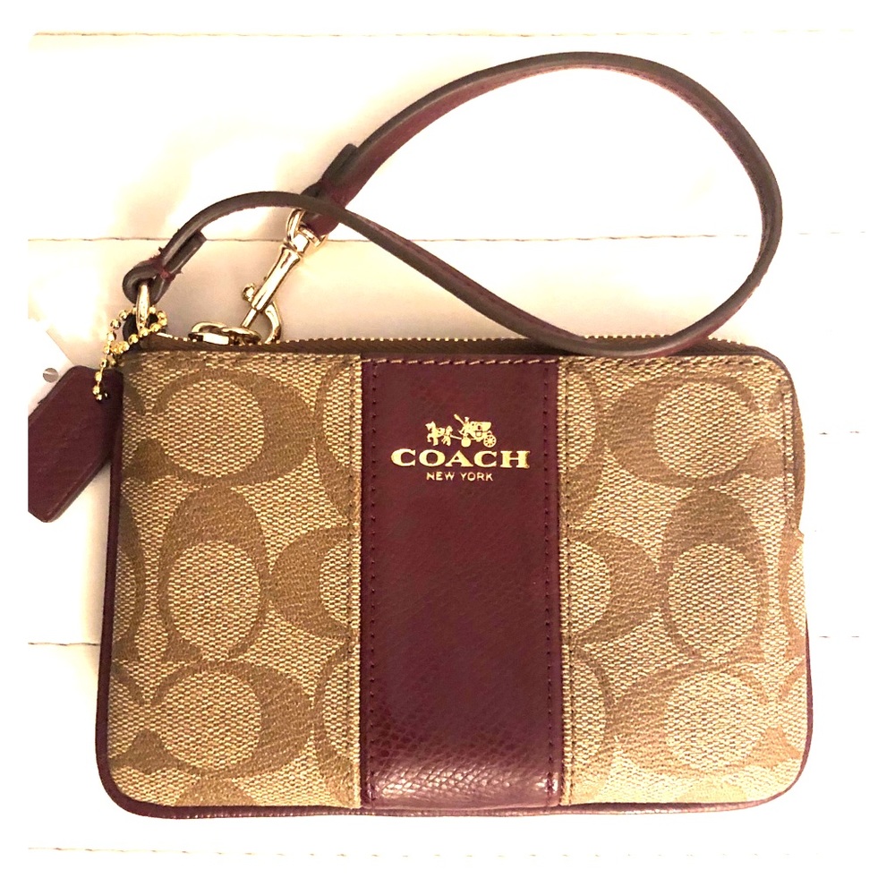 Coach Corner Zip Wristlet